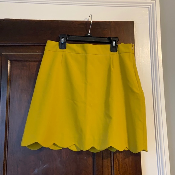 ASOS Dresses & Skirts - ASOS Mustard scalloped skirt size 8